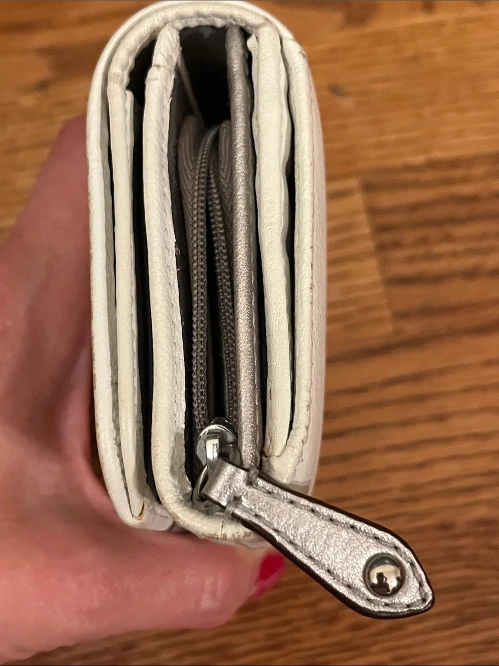 Coach Ashley Leather Women's Wallet in Cream